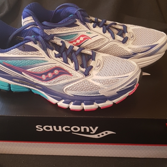 Saucony Guide 8 Running Shoe - Picture 2 of 4